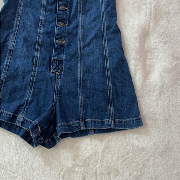 AE Denim Halter Button-Up Romper - Picture 5 of 11